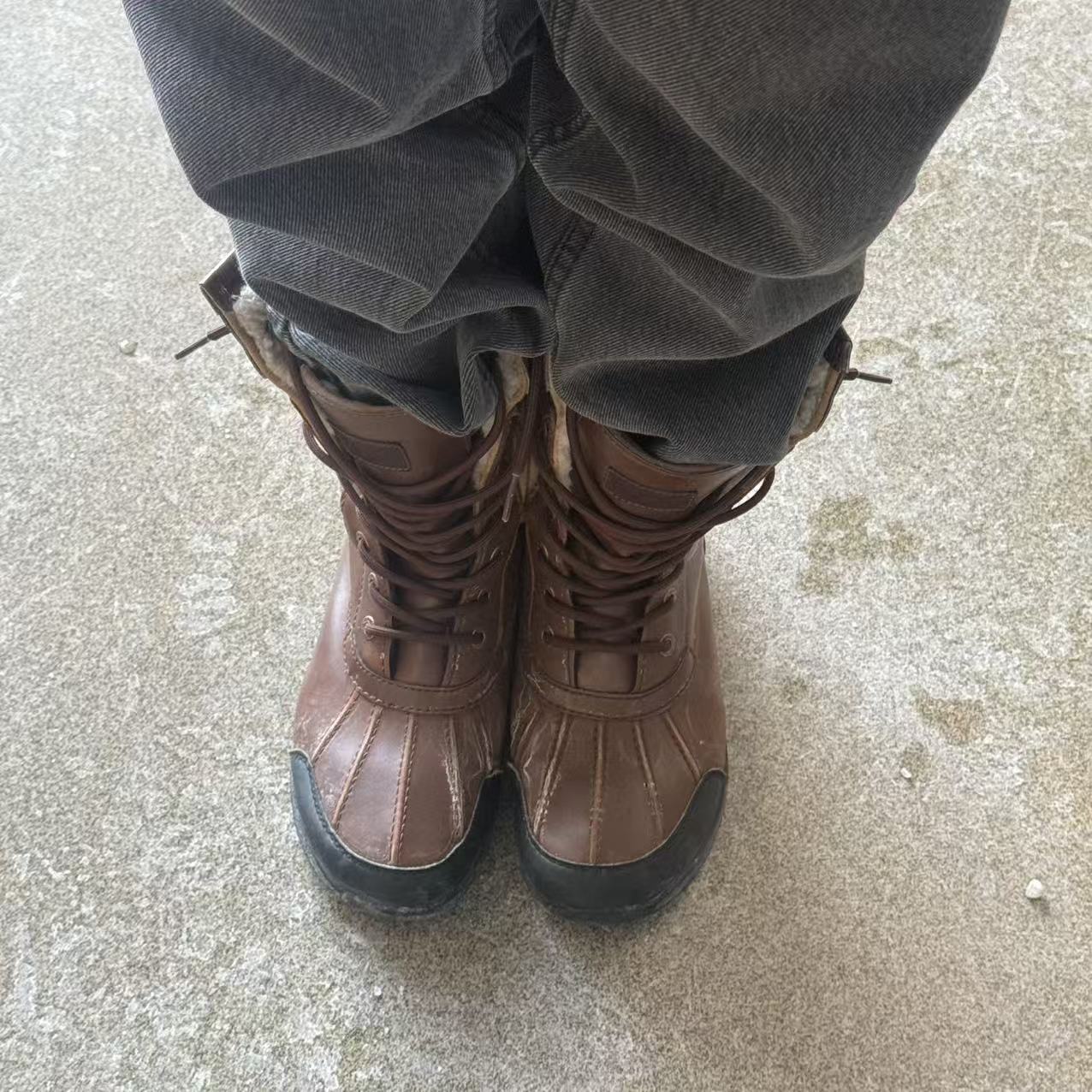 The sound of footsteps