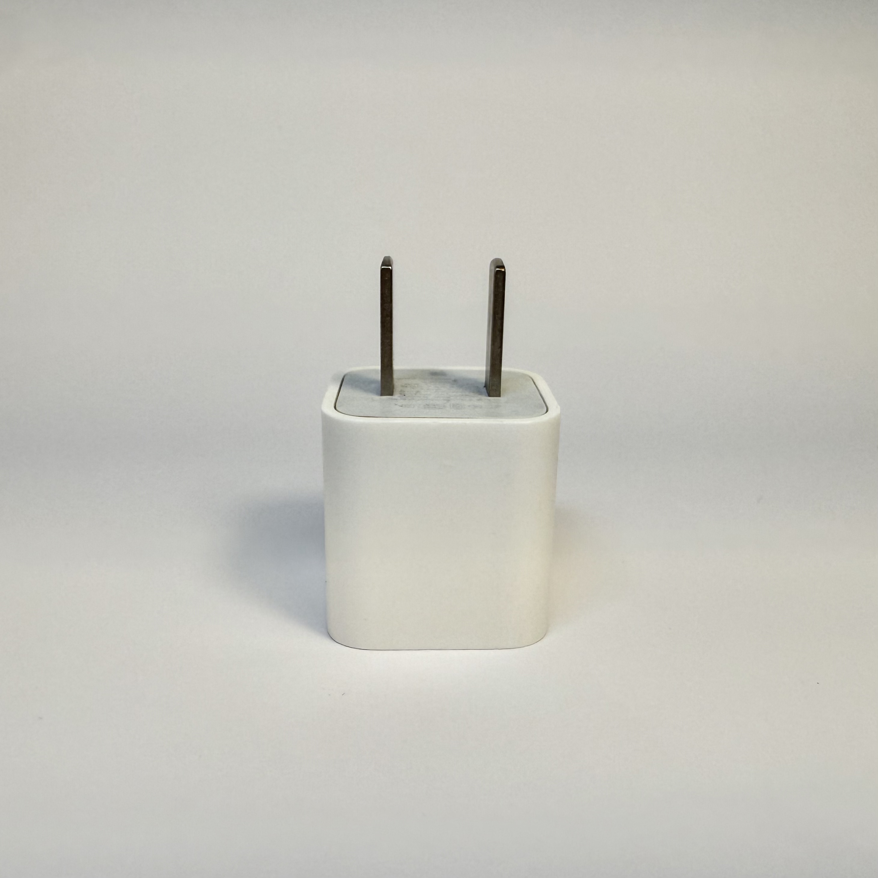 primitive shapes: charger angle 1, the front view