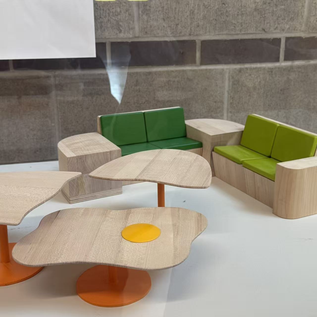 The material is wood. The program associated with using them is Honours Bachelor of Craft and Design <a href='https://www.youtube.com/embed/tgbNymZ7vqY' target='_blank'><p>Project Video Link</p></a>